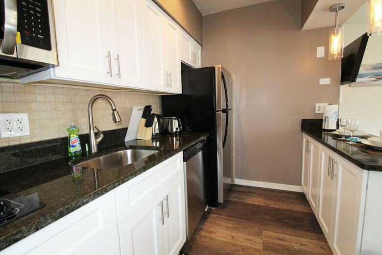 Midtown Suites