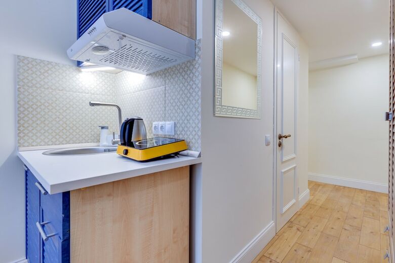 Colorspb Aparthotel Consular House