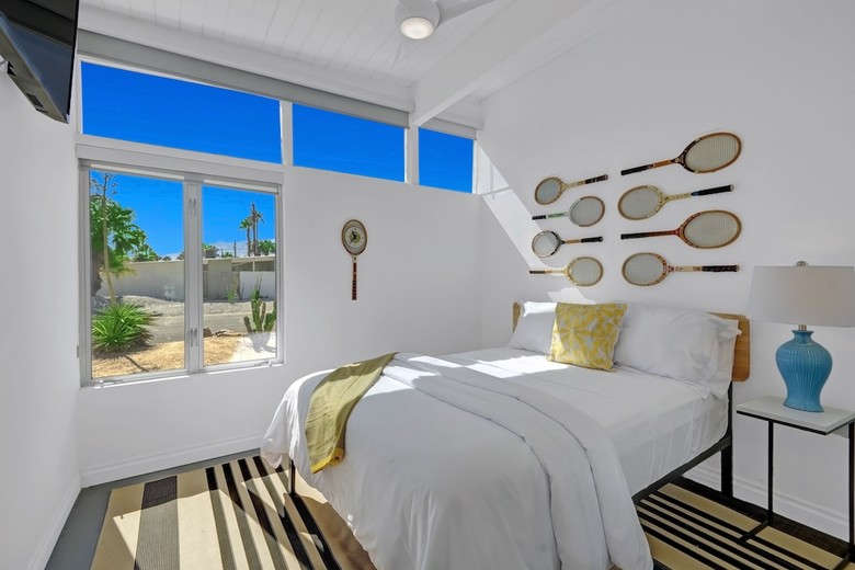 Alexander Social House Five Bedroom House