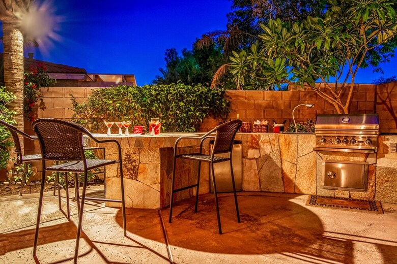 Gemini Of The Desert Five Bedroom House