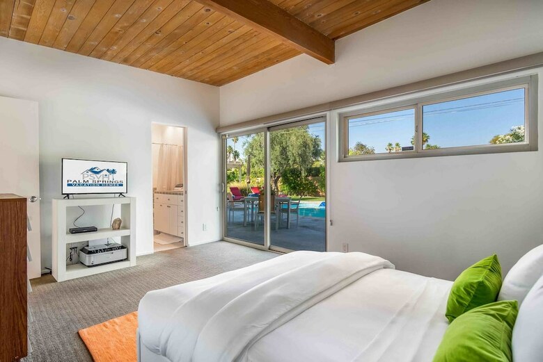 On The Rox Three Bedroom House