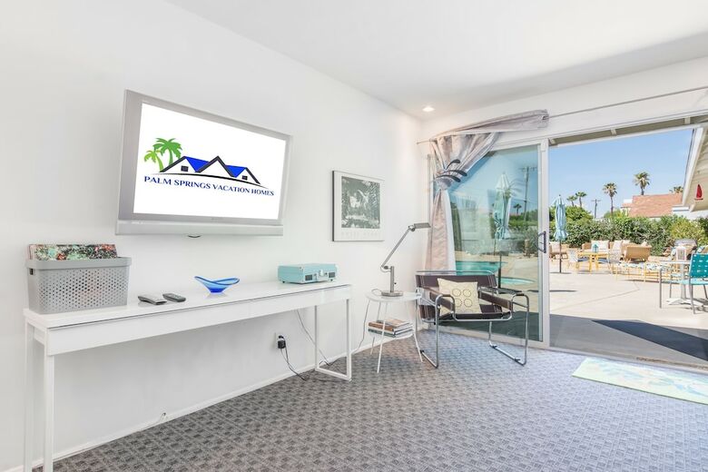 Desert Coral Oasis Three Bedroom House