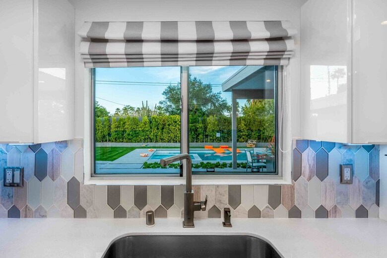 Ps Desert Indulgence Three-bedroom House
