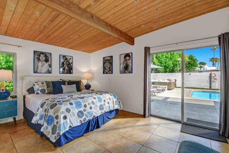 Banana Cabana Palm Springs Three Bedroom House