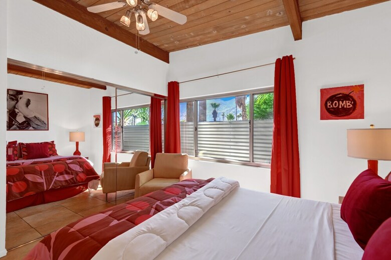 Banana Cabana Palm Springs Three Bedroom House