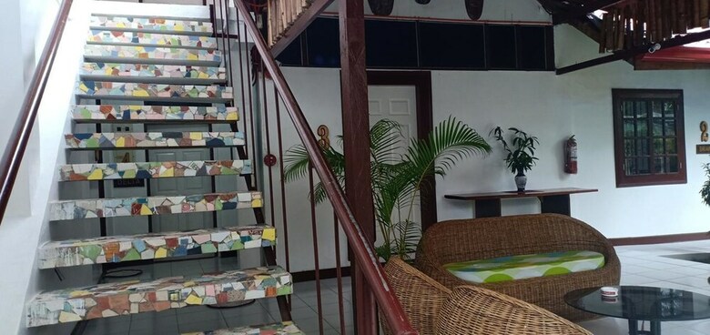 Hotel Elmundotel Guest House