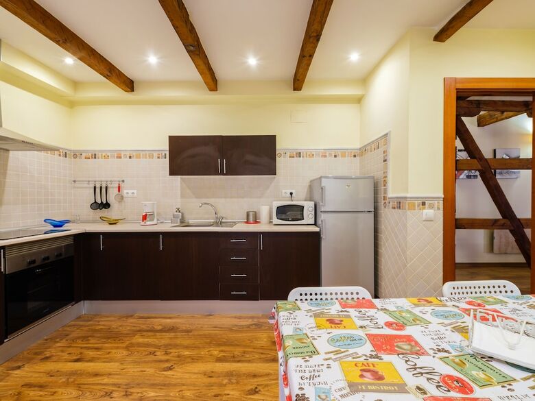 Apartamentos �tico Abuhardillado By Toledo Ap