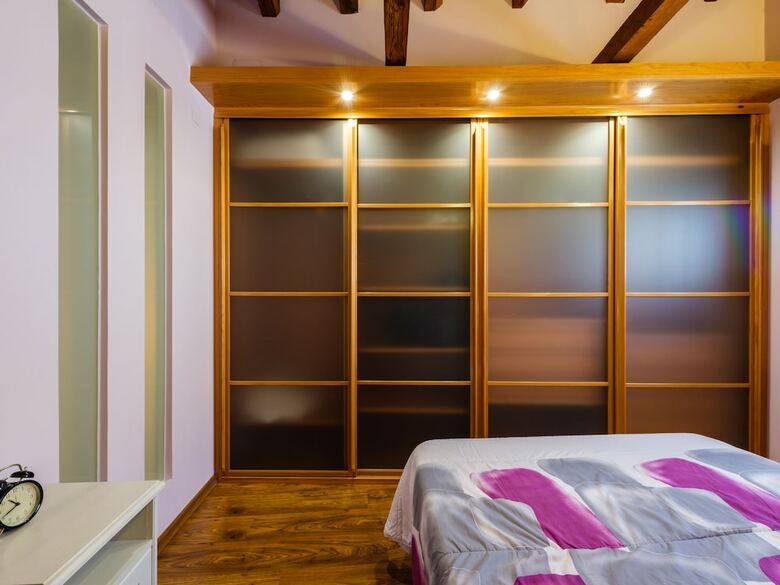 Apartamentos �tico Abuhardillado By Toledo Ap