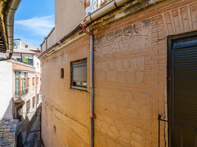 Apartamentos �tico Abuhardillado By Toledo Ap