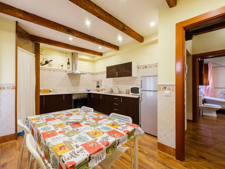 Apartamentos �tico Abuhardillado By Toledo Ap
