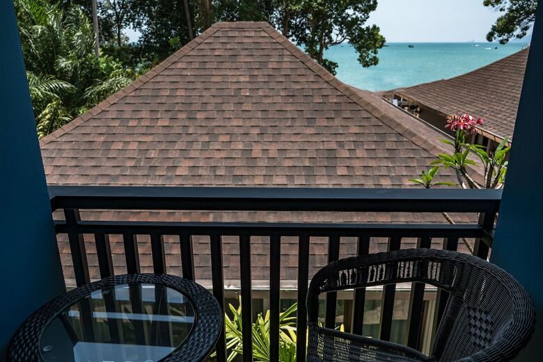 Hotel Blue Orchid Beach Krabi