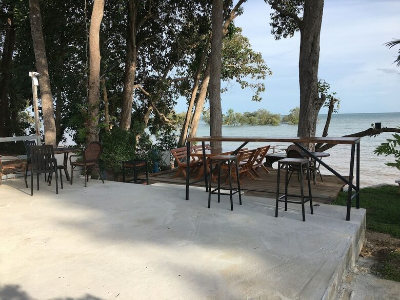 Hotel Blue Orchid Beach Krabi