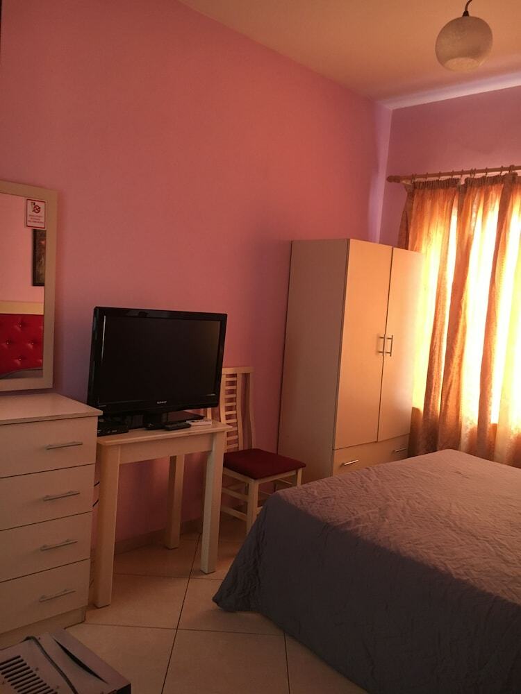 Star Hotel