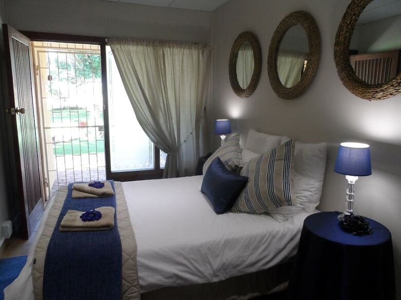 Hotel A Cherry Lane Self Catering And B&B