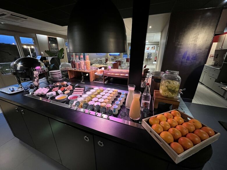 Hotel Campanile Montargis - Amilly