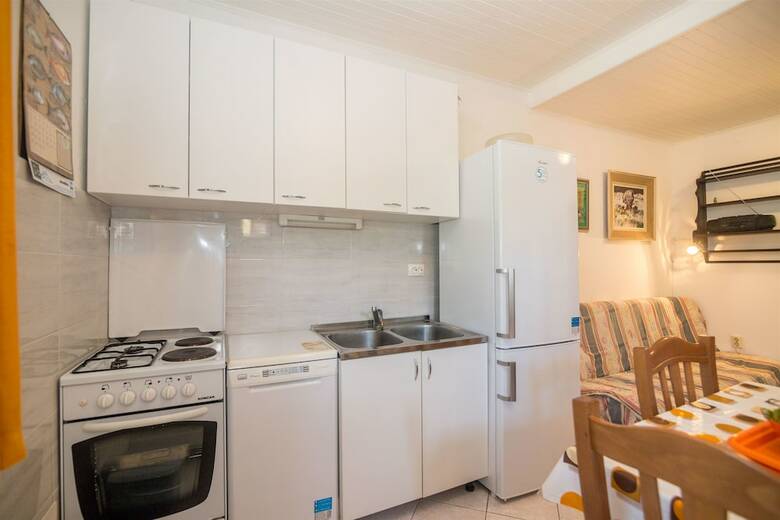 Apartments Ivan