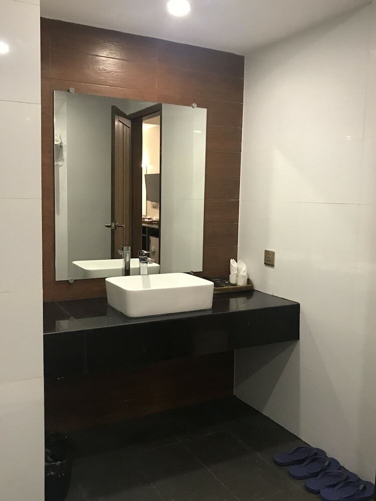 Capital Hotel