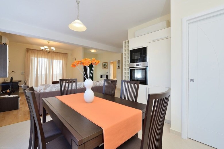 Apartments Dyana