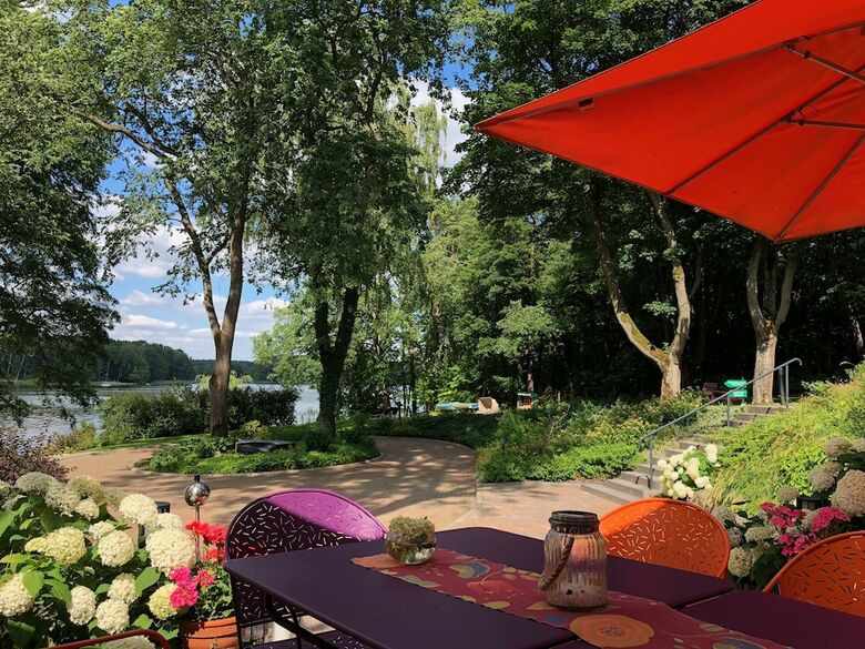 Aparthotel Landhaus Himmelpfort Am See