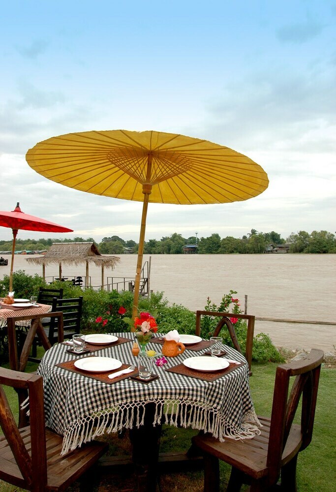 Hotel Ayutthaya Garden River Home