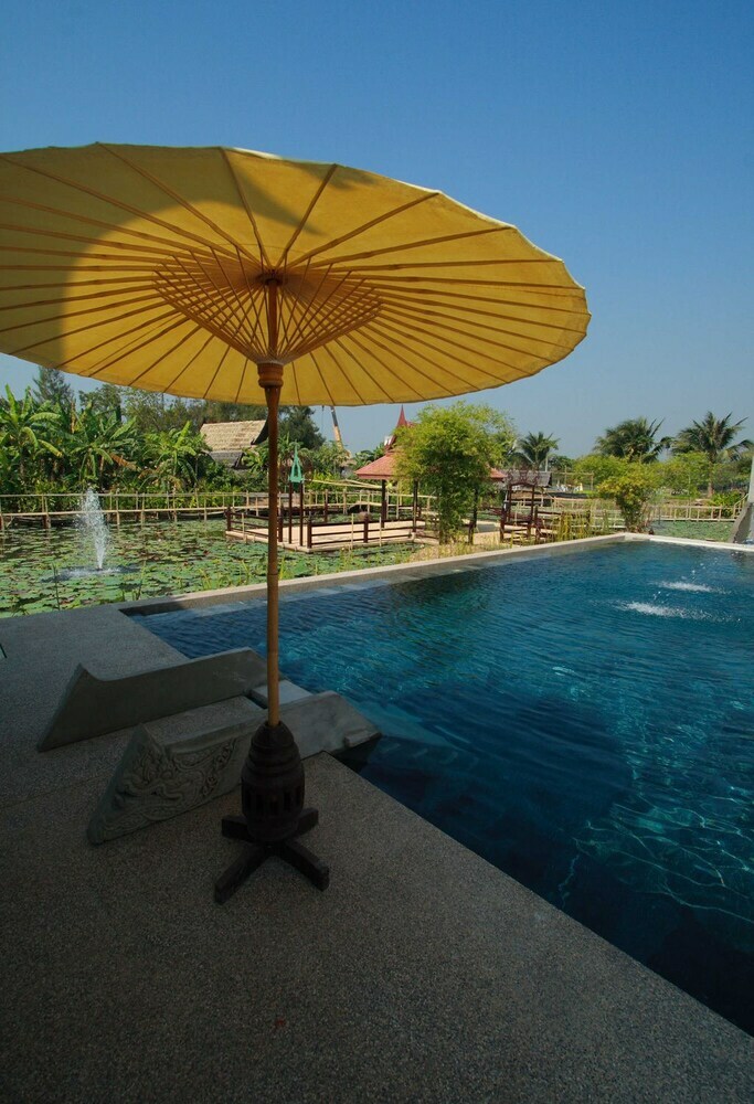 Hotel Ayutthaya Garden River Home