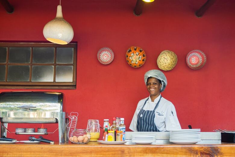 Posada Sefapane Lodges And Safaris