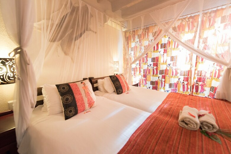 Posada Sefapane Lodges And Safaris