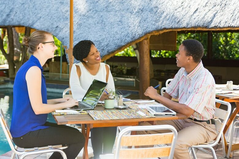 Posada Sefapane Lodges And Safaris