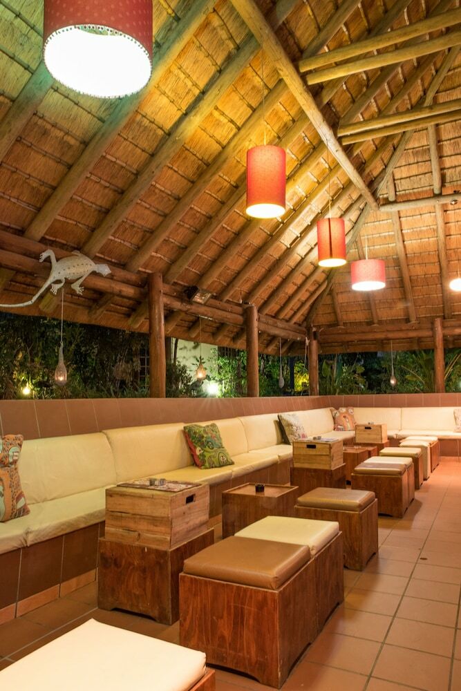 Posada Sefapane Lodges And Safaris