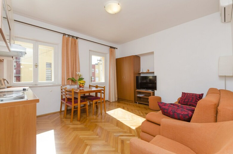 Apartments Sr?an