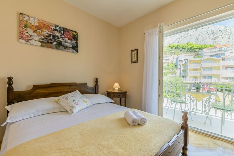 Apartments And Room Alen