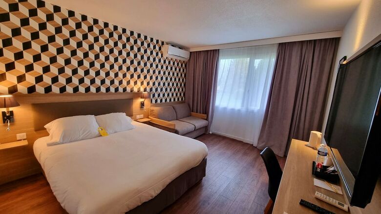 Hotel Golden Tulip Troyes