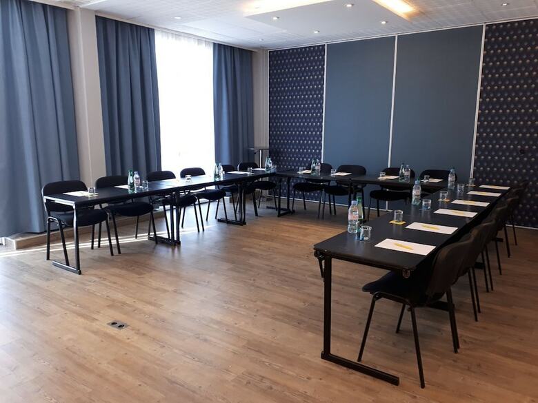 Hotel Golden Tulip Troyes