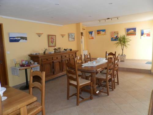 Bed & Breakfast Chambres Et Table D'h�tes Les Trois Marquets