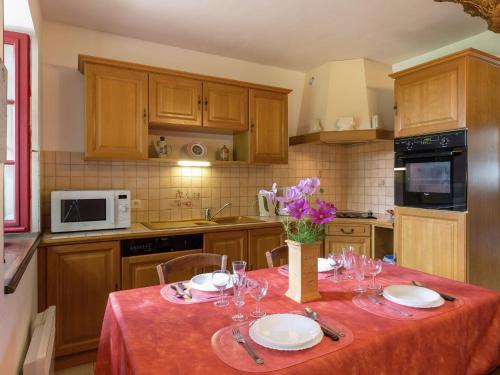 Holiday Home La Vallee Bonnemain
