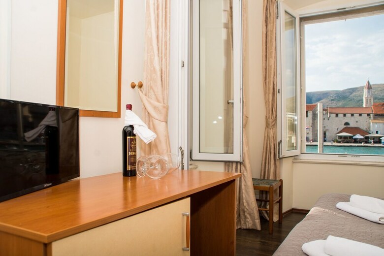 Apartamentos Rooms Villa Liza