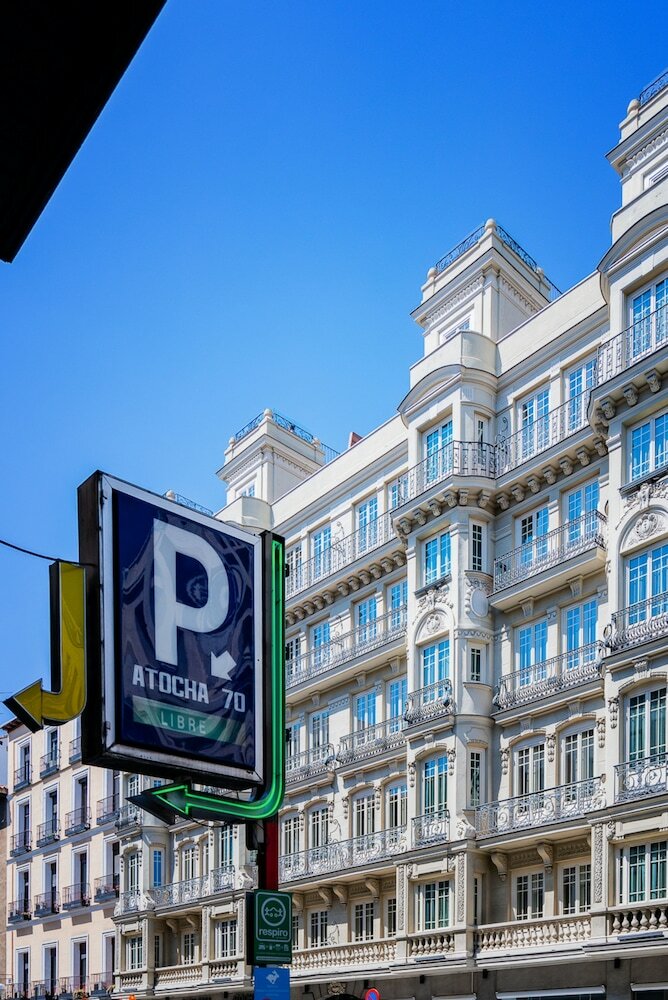 Heart Of Madrid Apartments