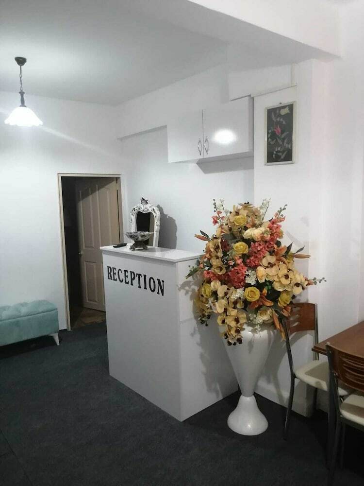 Hotel Terrace Yasar Hostel - Adults Only