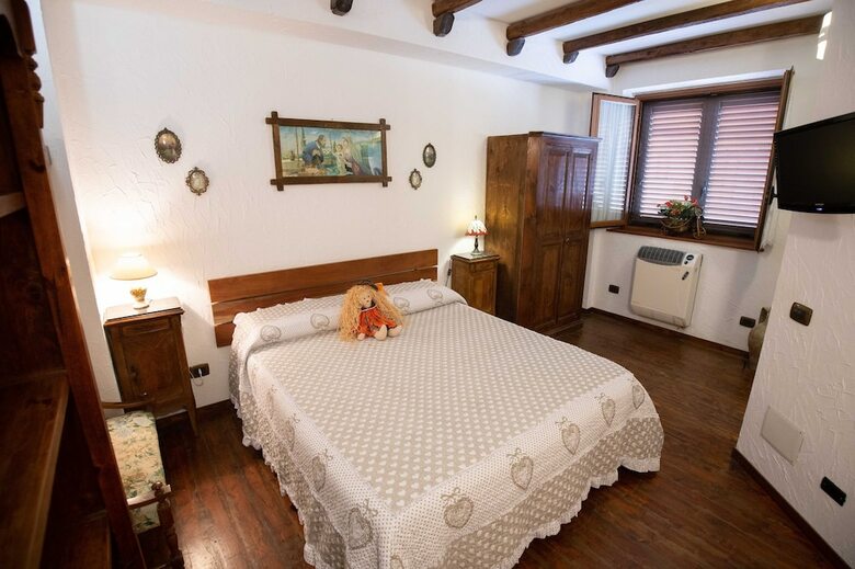 Bed & Breakfast La Casa In Pietra