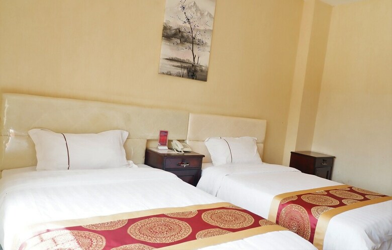 Lyly Hotel