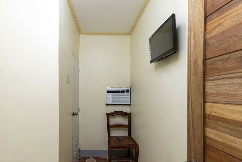 Hotel Zen Rooms Coffeeswings Vigan