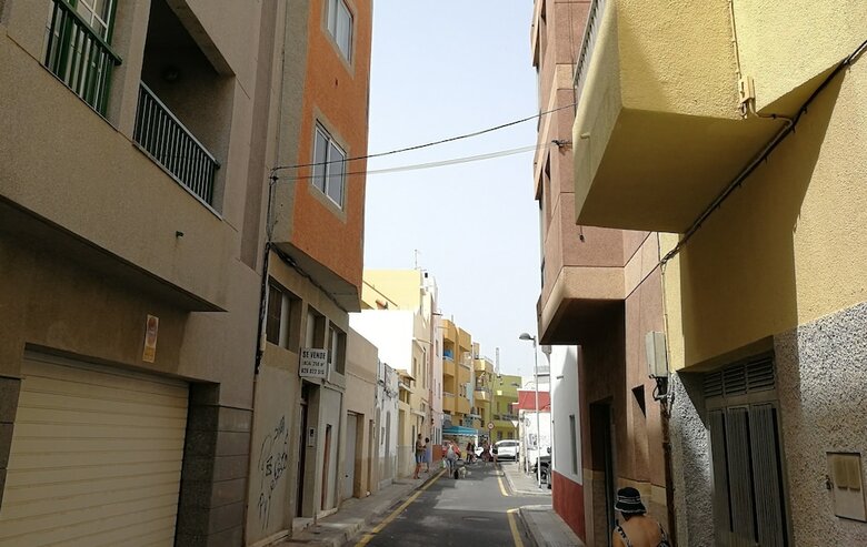 Apartamentos El Confital El M�dano Lugar de Encuentro