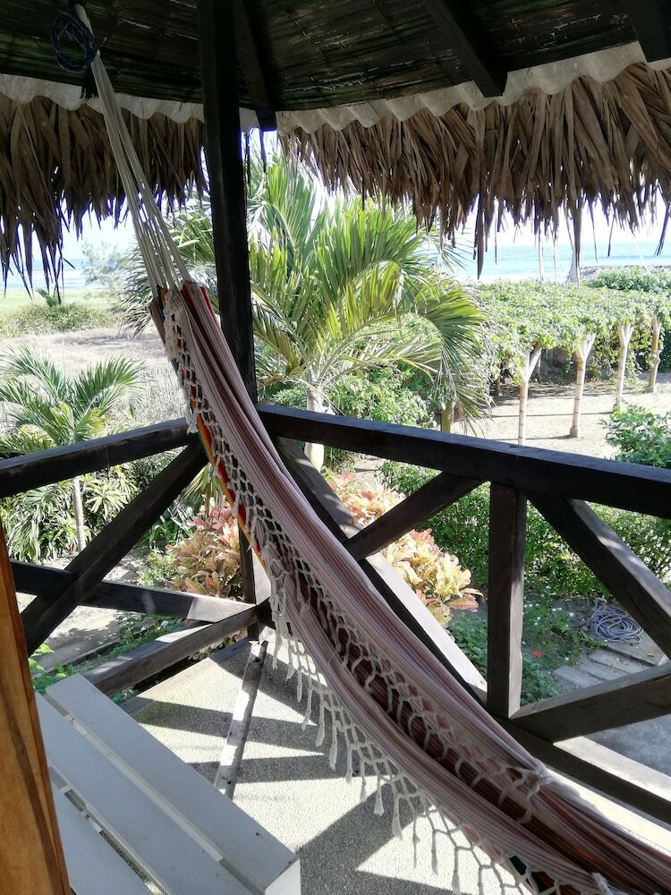 Caba�as El Manglar