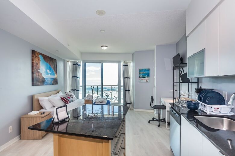 Aparthotel New! Panoramic Lakeview In A Luxury Downtown Oasis