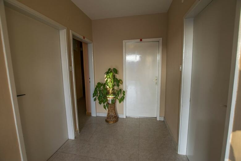 Apartments Nada-on Quiet Location In Center Of Starigrad