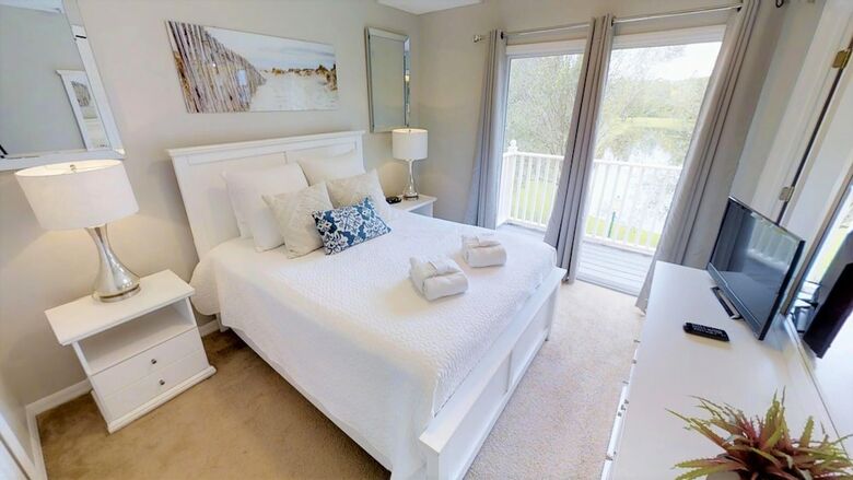 Emerald Island Resort 3 Bedroom Vacation Villa (1758)