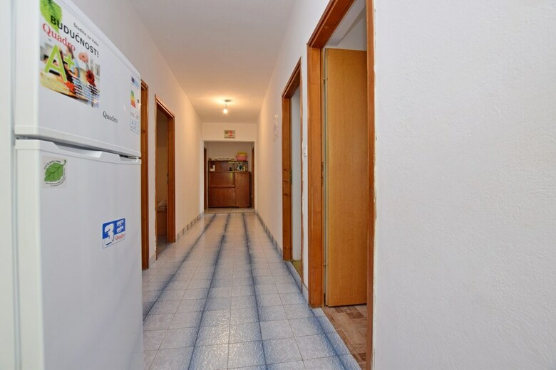 Apartment And Rooms Mila