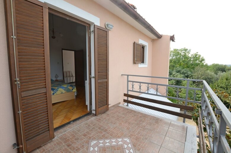 Apartments Josip