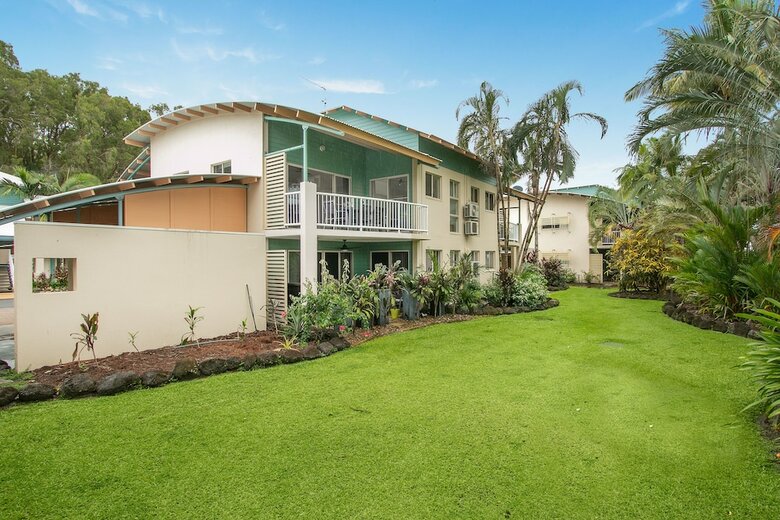 Marlin Cove Resort, Private Apartment