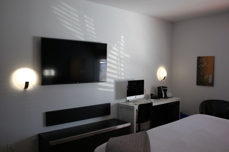 Hotel H�tel Le Dauphin Saint-hyacinthe